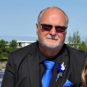 Meet your Posher, Guy